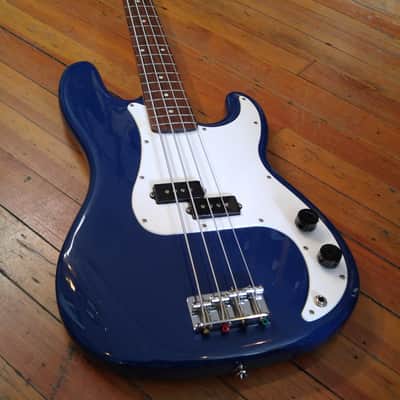 Squier Affinity Precision Bass Blue image 1