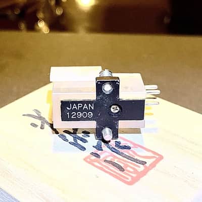 Koetsu Onyx Platinum MC Cartridge, Onyx Stone Body, Silverplated Copper Coil, Platinum Magnet imagen 12