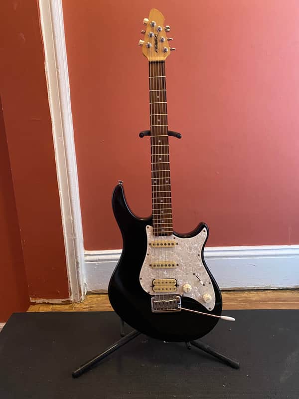 Peavey Predator Plus HSS with Power Bend III Vibrato | Reverb