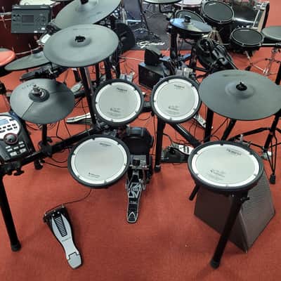 Roland TD-11K V-Drum Kit with Mesh Snare Pad 2010s - Black image 1