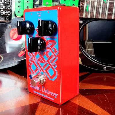 EarthQuaker Devices Spatial Delivery Envelope Filter V2 Red Sparkle - Free Shipping to the USA image 3