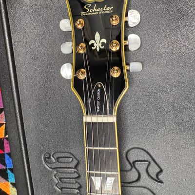 MINTY! Schecter Tempest Custom 2010 Gloss Black Gold Hardware 🏅🏅 image 6