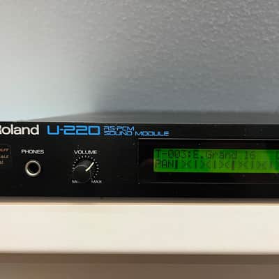 Roland U-220 RS-PCM Sound Module 1989 - 1992 - Black