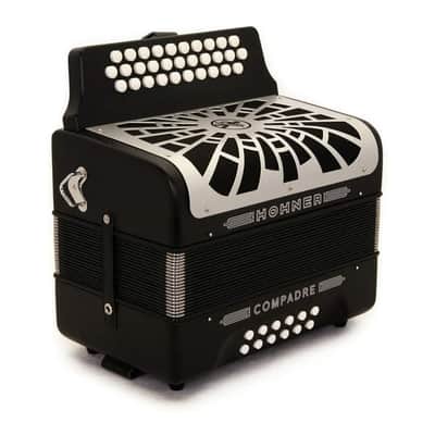 Hohner Compadre GCF Accordion with Gig Bag (Black) image 3