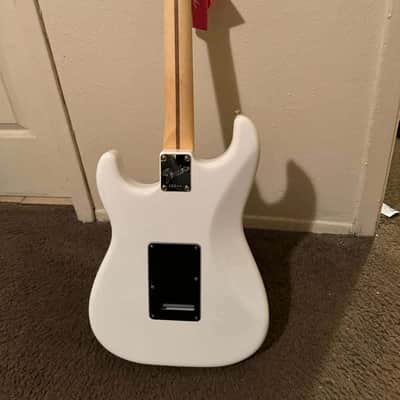Fender American Performer Stratocaster with Rosewood Fretboard 2018 - Present - Arctic White image 2