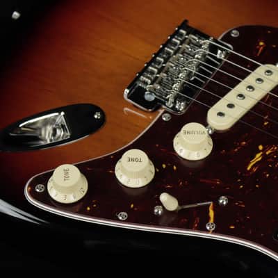 Fender American Professional II Stratocaster - RW 3CS (#096) image 4