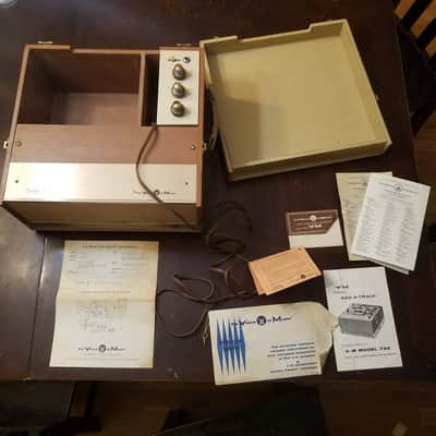 Voice of Music 168 Stereo Twin Amplifier WORKS Tube Combo Amp 8810 and AlNiCo speakers 1960 Tan Brown image 1