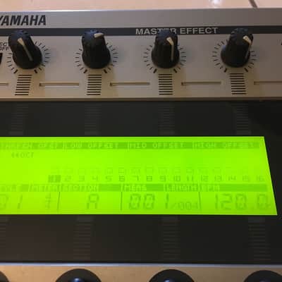 Yamaha  RS7000 sequencer sampler synth groove box drum machine image 6