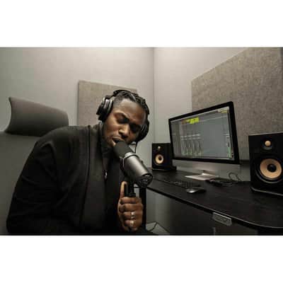 SHURE SM7DB Microphone broadcast dynamique avec préamp image 6