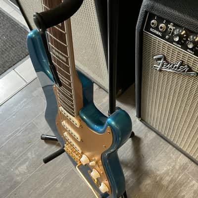 Squier 40th Anniversary Gold Edition Stratocaster 2022 - Present - Lake Placid Blue used image 4