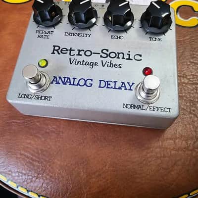 Retro-Sonic Analog Delay 2010s Silver image 2