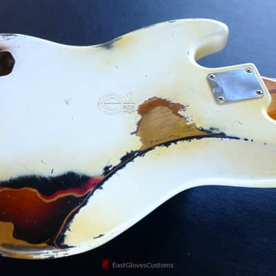 Fender Deluxe Active Jazz Bass V Vintage White on Sunburst Heavy Relic Aged image 8