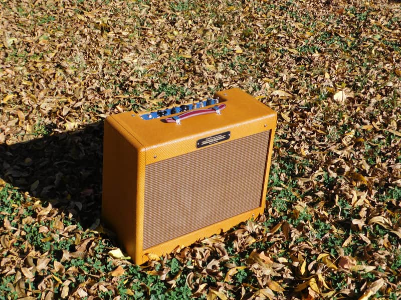 Carl's Custom Amps Classic Tweed Deluxe 5E3 Aged Tweed Video Demo! Best 5E3 Anywhere! image 1