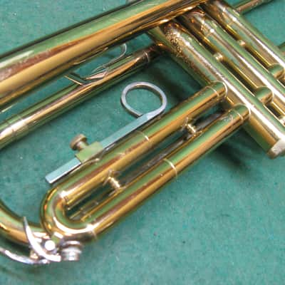 Bach Bundy Trumpet 1973 - Reconditioned - Original Case & Bach 7C MP image 12