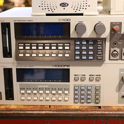 Akai S1100 + S1000 + CD-Rom + Harddrive Package image 3