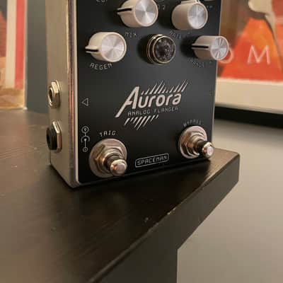 Spaceman Aurora Analog Flanger Near Mint, Silver w/ Box & Bag image 1