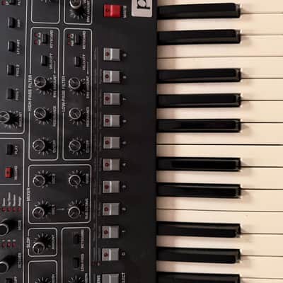 Sequential Prophet-6 49-Key 6-Voice Polyphonic Synthesizer 2018 - 2020 - Black with Wood Sides image 13