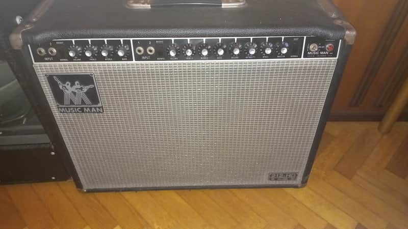 Music Man 212-HD One Fifty 2-Channel 150-Watt 2x12