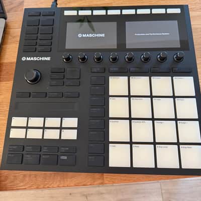 Native Instruments Maschine MKIII - Black image 1