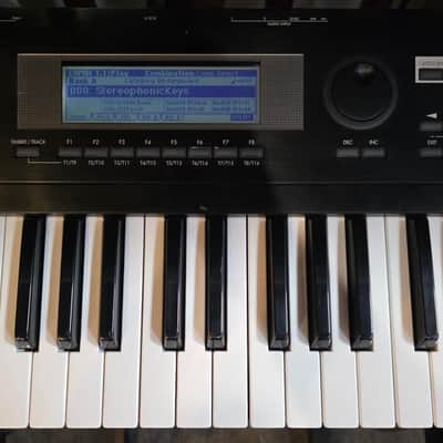 Vintage KORG TR-61 Music Workstation Keyboard (Pre-Owned) image 8