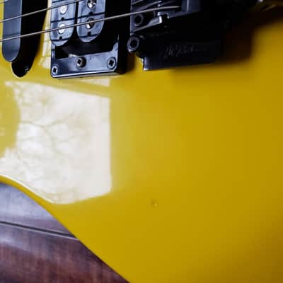 BC Rich ST III  1988 Neon Yellow image 3