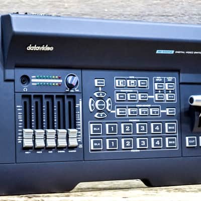 Datavideo SE-500HD 4-Channel 1080p HDMI Video Switcher / Built-In Audio Mixer image 3