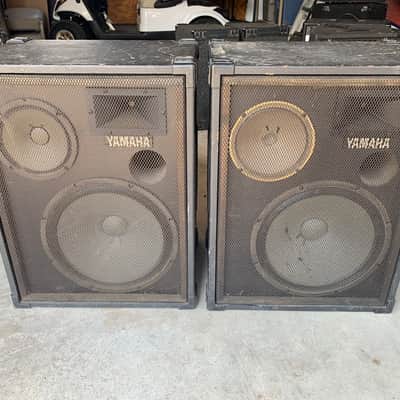 Yamaha S300 PA Speakers Vintage PAIR image 1