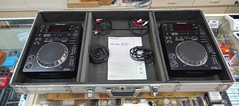Console DJ 2 Pioneer CDJ 350 Black + Case image 1