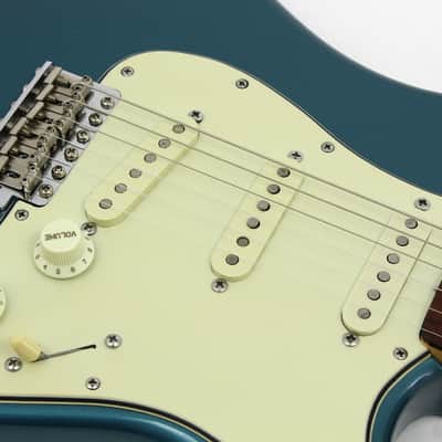 Fender Stratocaster 1982 Ocean Turquoise Metallic (refin) image 7