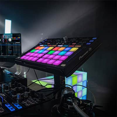 Pioneer DJ DDJ-XP2 rekordbox & Serato DJ DVS Performance Pad Surface Controller image 12
