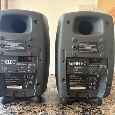 Genelec 8030A 5" Powered Nearfield Studio Monitor (Pair) 2005 - 2013 - Gray image 4