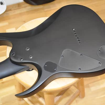 IBANEZ RGDRB71 BKF Black Flat / Iron Label Series / 7-String Baritone / RGDRB71-BKF / I251109407 image 10