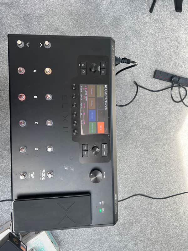 Line 6 Helix LT 2017 - Present - Black image 1