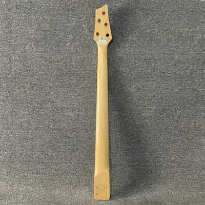 Giannini 5 String Bass Black Maple Neck and Rosewood 24 Frets Fingerboard image 2