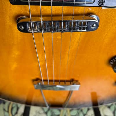 Gibson Limited Edition ES-135 Tobacco Burst 2000 image 6