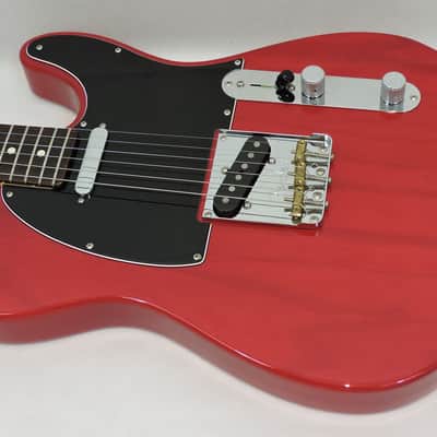 Fender American Professional Telecaster 2017 - Crimson Red Transparent image 2