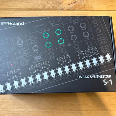 Roland S-1 AIRA Compact Tweak Synthesizer 2023 - Present - Black image 3