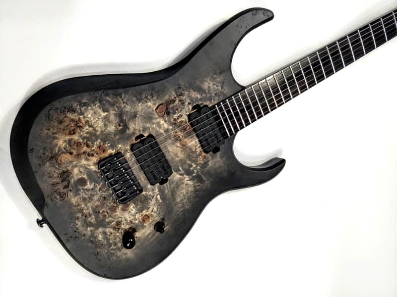 GOC Valkyrie Blackburst 6 String 26.5