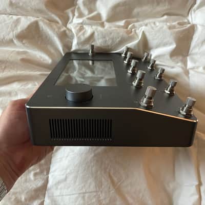 Neural DSP Quad Cortex with case image 5