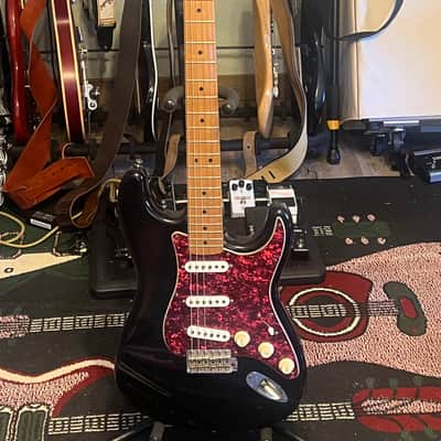 Fender Stratocaster 1994 - Black/Tortoise shell pick guard image 2