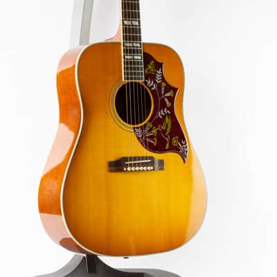 Gibson Hummingbird 2014 Heritage Cherry Sunburst image 11