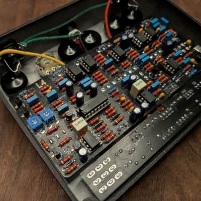 Lab Series L4 Bass Preamp Clone image 2