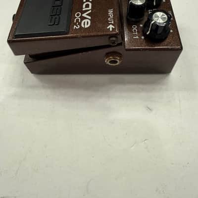 Boss Roland OC-2 Octave Analog Octaver Vintage Guitar Effect Pedal image 4