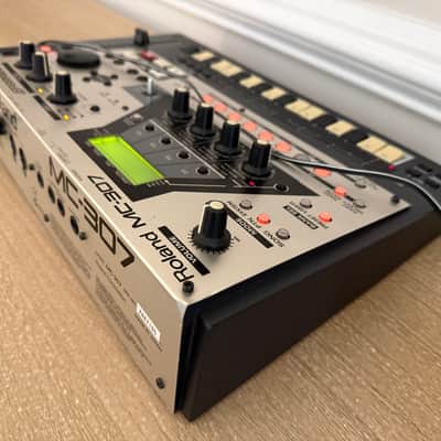 Roland MC-307 Groovebox 2000s - Silver and Black image 5