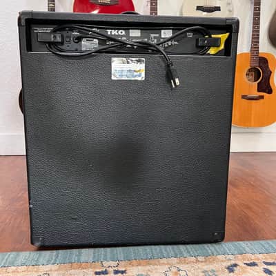 Peavey TKO 75 Solid State 75-Watt 1x15" Bass Combo Late 1980s - Black image 2