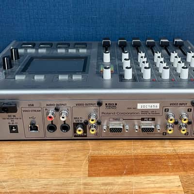 Roland VR-3 Portable Audio Video A/V Mixer Switcher image 5