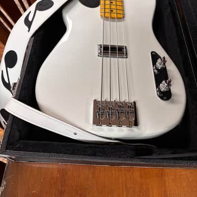 Custom Built Dman "Dusty Hill type" bass 2015 - Perfect image 1