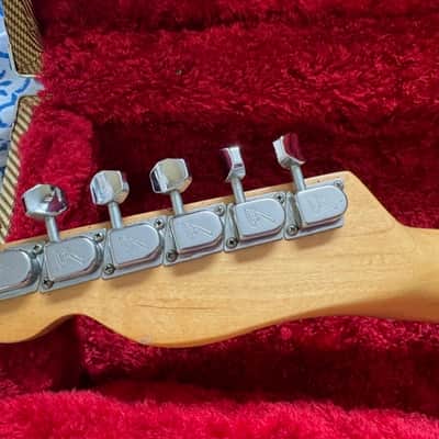 Fender Telecaster with Maple Fretboard 1980 - 1982 - Black image 8