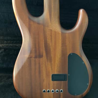Carvin LB 75 lefty fretless 2000 Walnut natural image 3