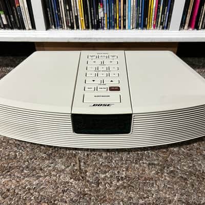 Bose Wave Radio Model AWR1-1W White w/ Remote & Cord PARTS/REPAIR READ image 2